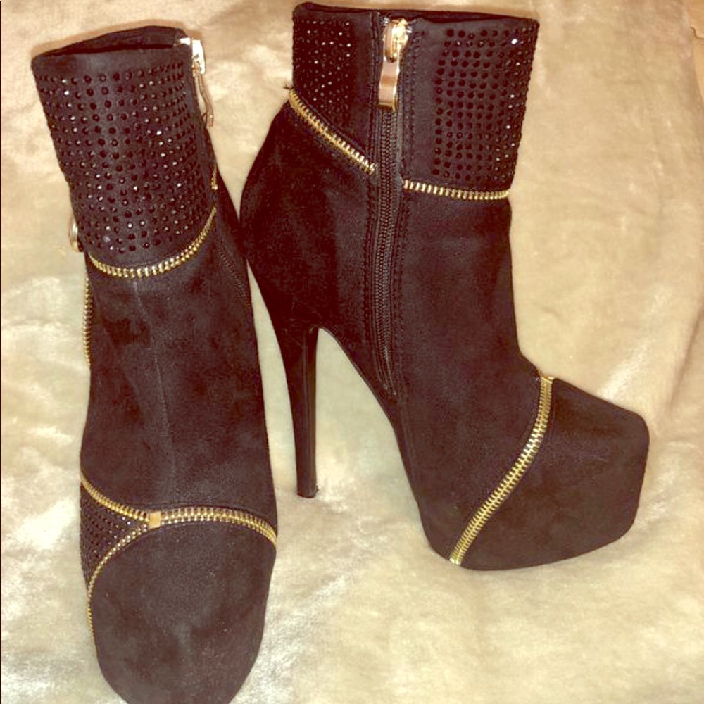Bebé Boots